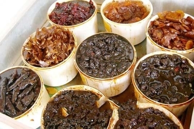 丽江蜜饯 茶马古道上的甜蜜馈赠，品味纳西族 traditional 果脯特产